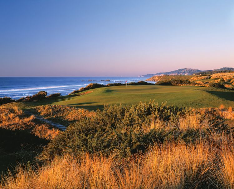 The par-3 sixth hole at the first course at Bandon Dunes, a golf resort which emulates the simplicity and style of older Scottish courses. (Photo Courtesy of KemperSports)