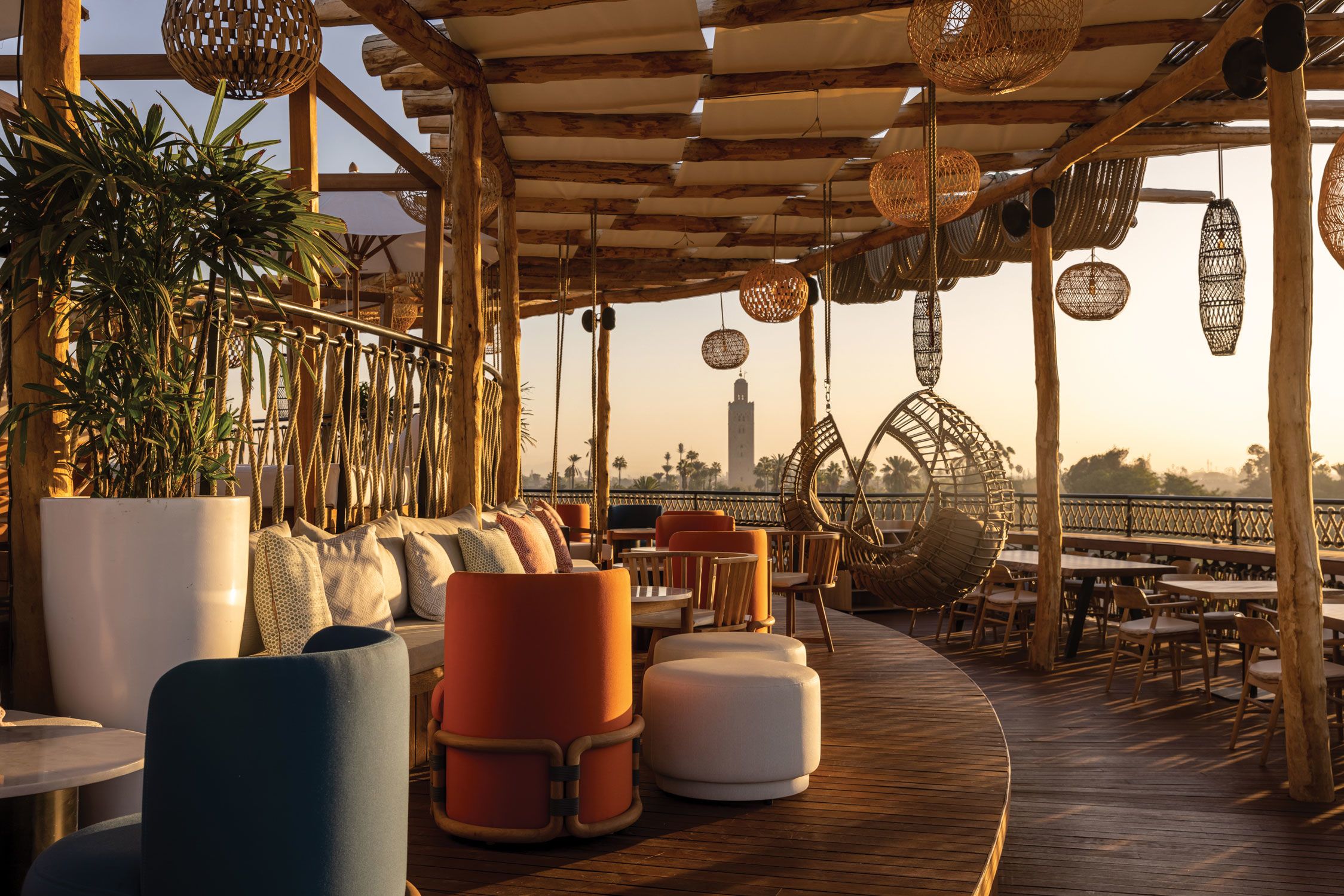 Nobus next course: Travel Weekly