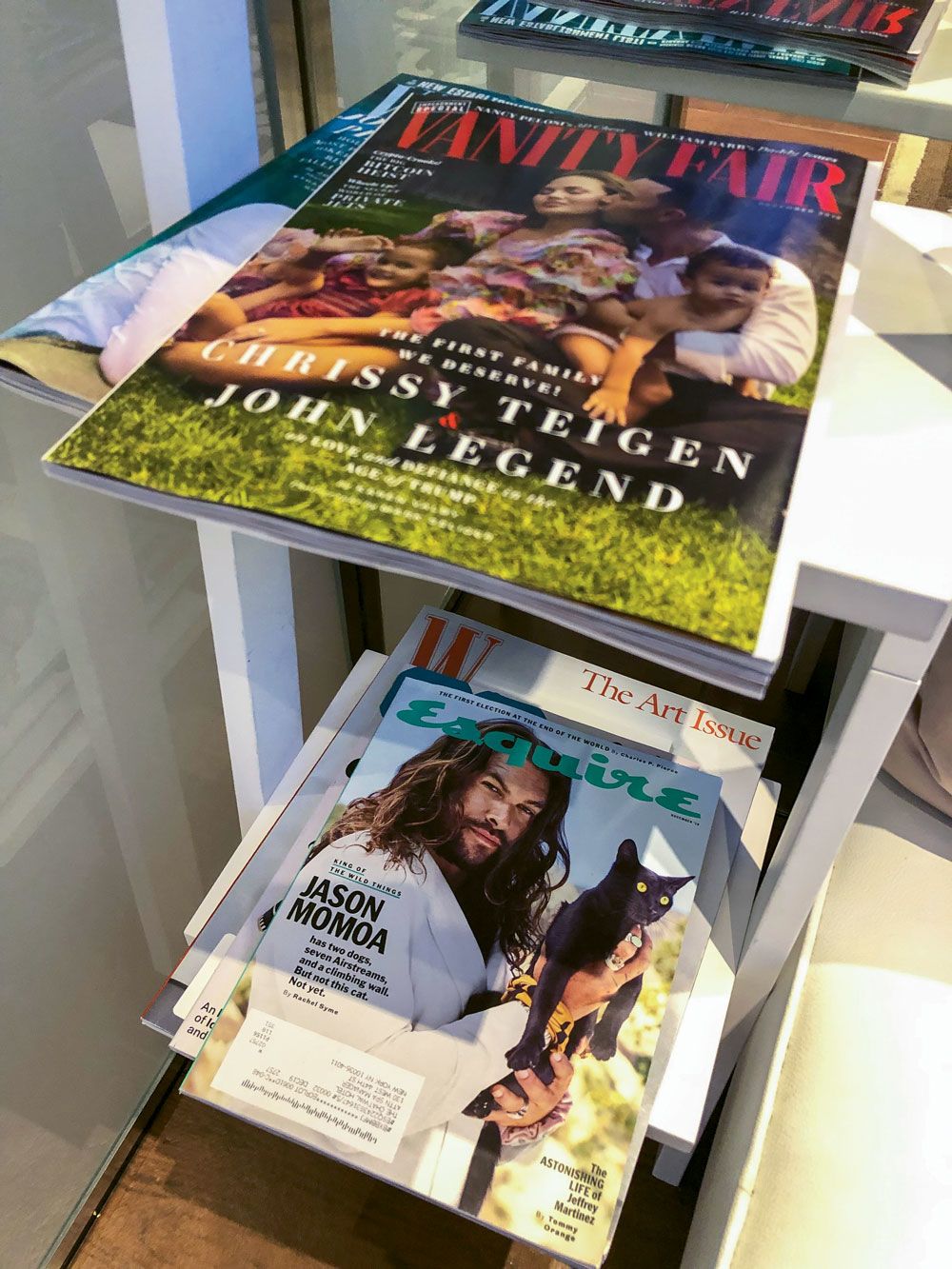 Men’s and women’s magazines at the Mynd Spa & Salon at the Chatwal hotel in New York. (TW Photo by Christina Jelski)