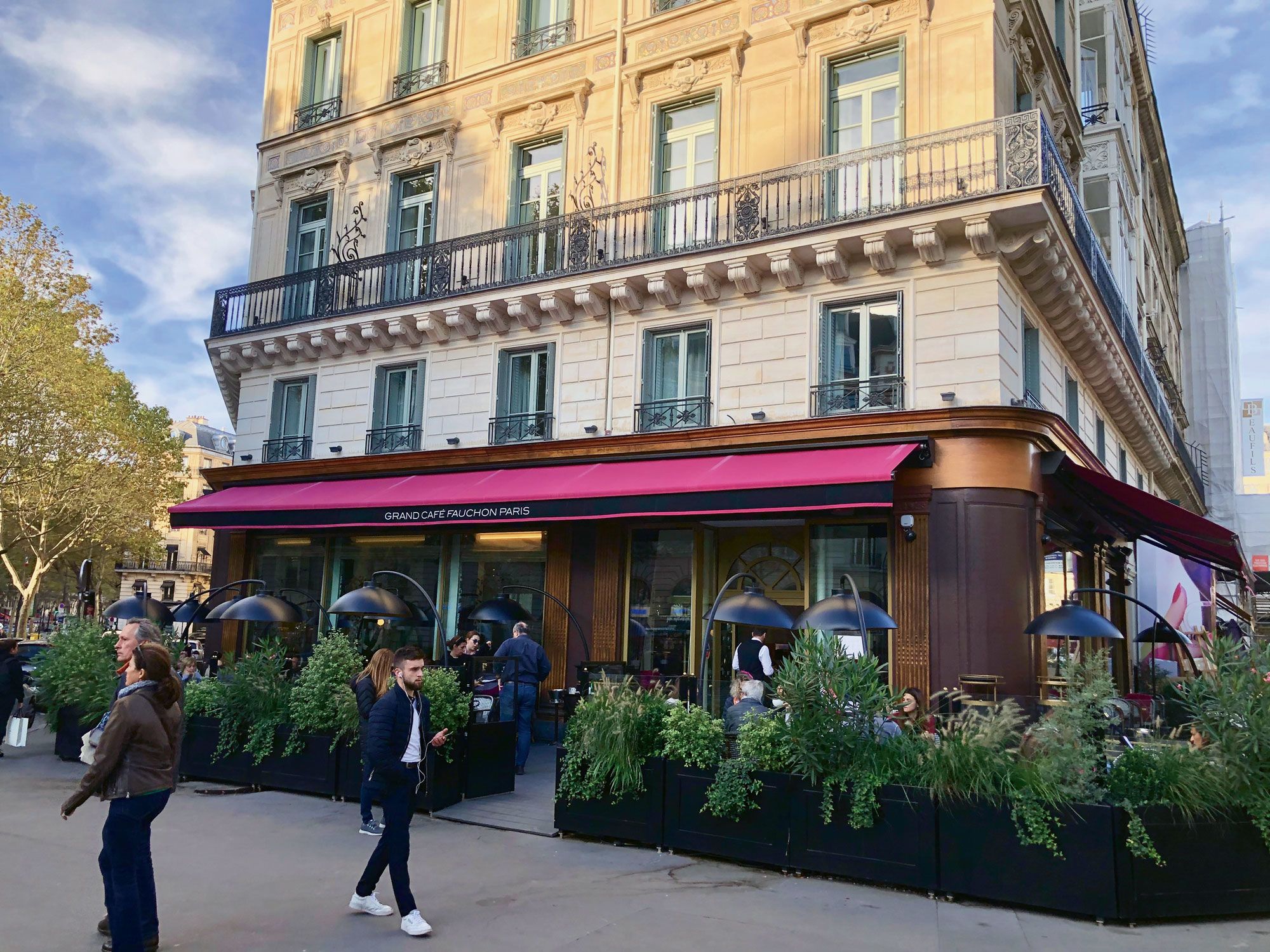 The Grand Cafe on the ground floor of the Fauchon L'Hotel is a buzzing lunch spot in the Madeleine neighborhood of Paris. (TW photo by Johanna Jainchill)