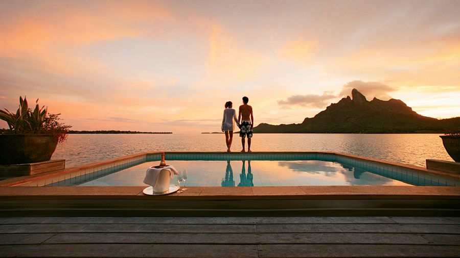 Tahiti sunset. Photo by Tahiti Tourisme