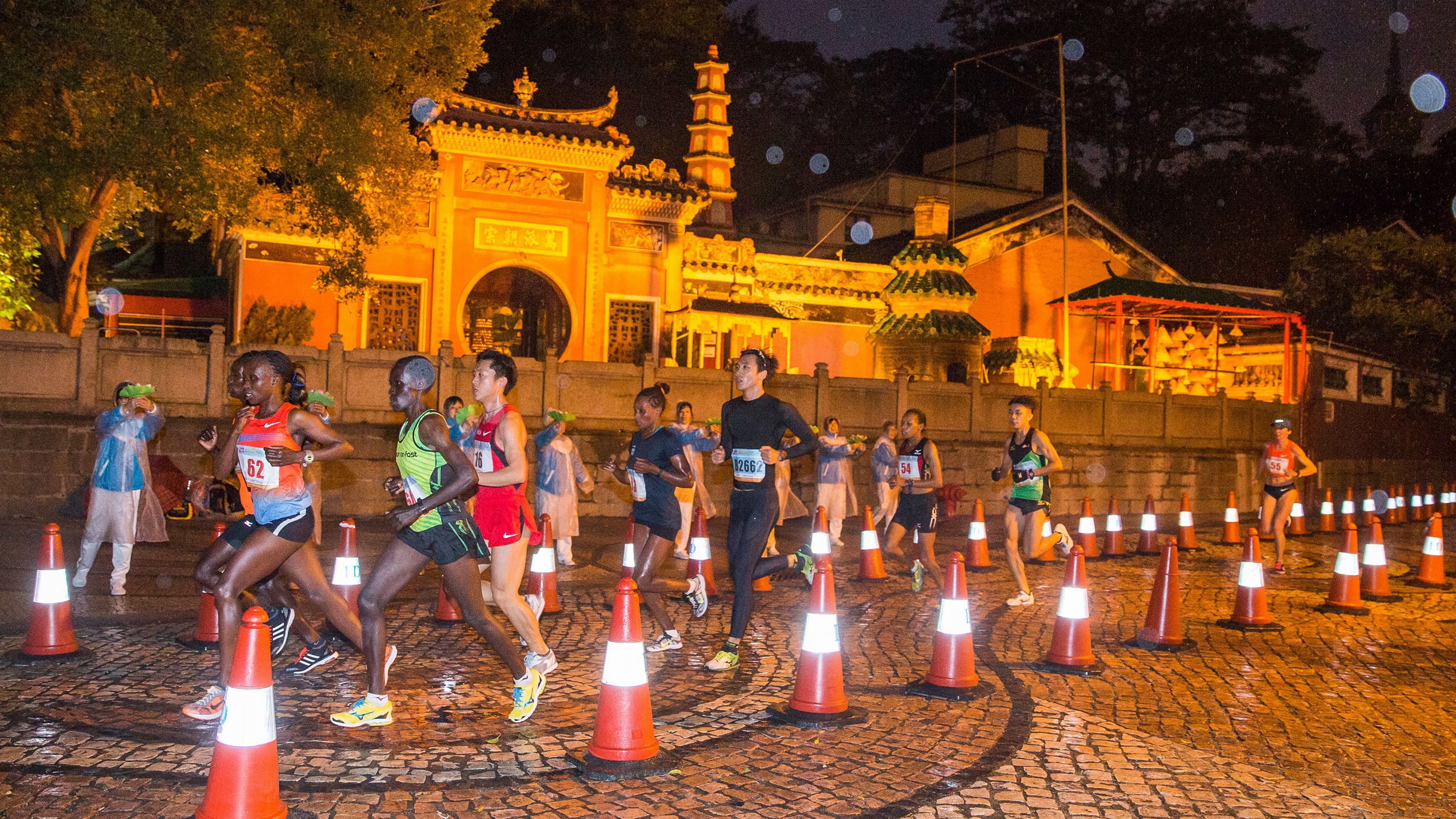 Athleisure itineraries can appeal to avid travellers who are also running enthusiasts. 