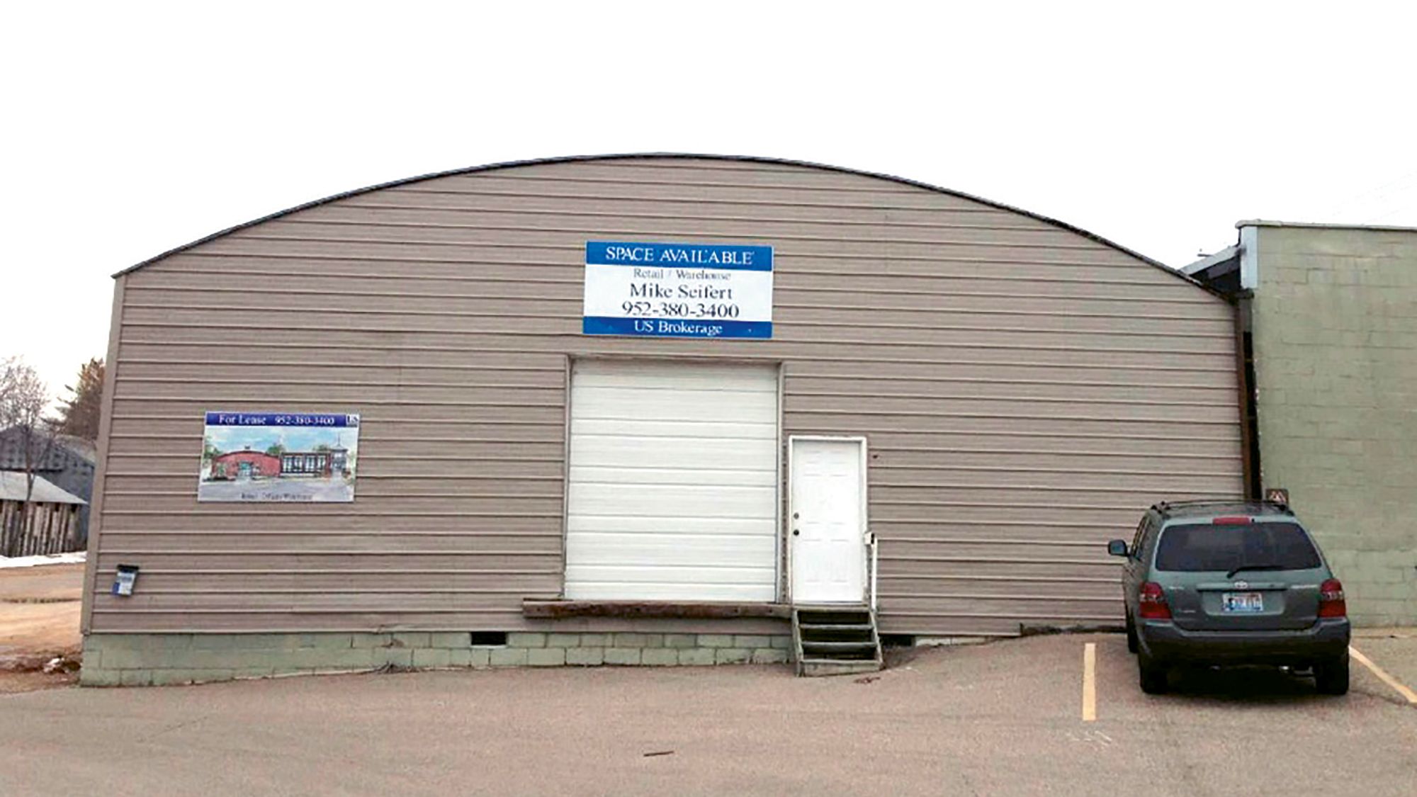 Pique Travel Design before Linda and Jim Bendt renovated the space.