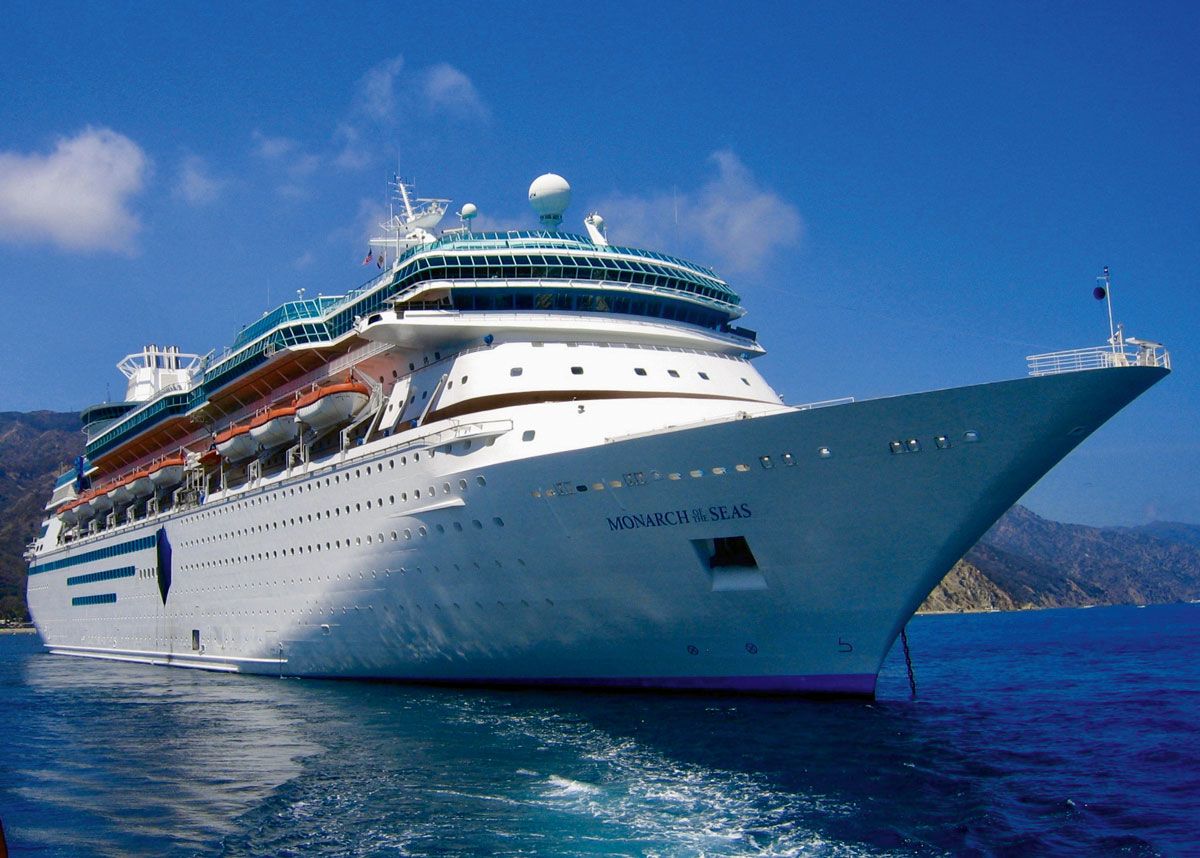 Pullmantur’s 73,941 gross ton Monarch, which is also being scrapped at Aliaga, was built in 1991 as Royal Caribbean’s Monarch of the Seas and shared “world’s largest cruise ship” status with its twin sister, the 1992-built Majesty of the Seas until 1995.