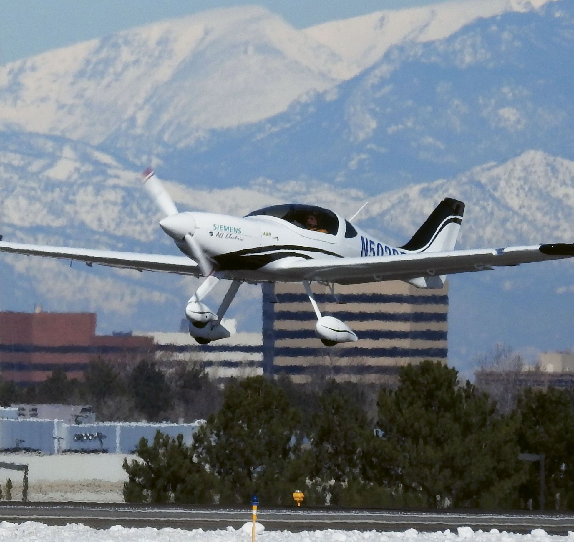 The two-seat Bye Aerospace eFlyer has begun test flights. (Photo courtesy of Bye Aerospace)
